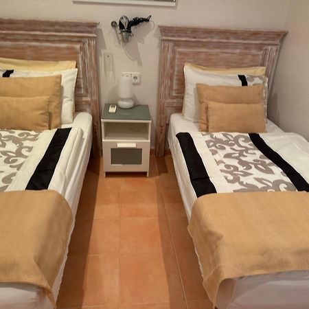 Bed and Breakfast Casa Lanjaron Сан-Мигель-де-Салинас Экстерьер фото